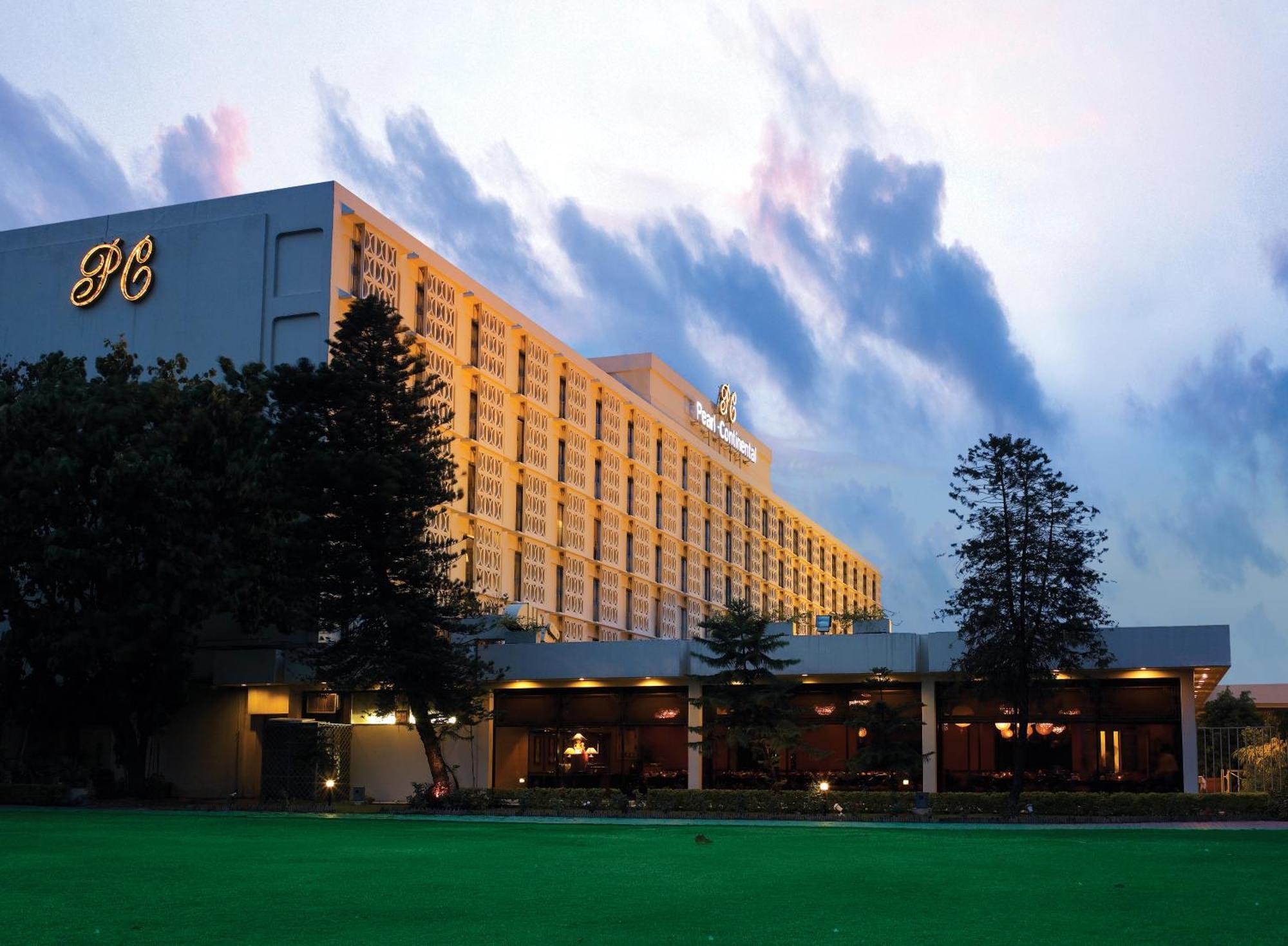فندق بيرل كونتيننتال، راوالبيندي المظهر الخارجي الصورة